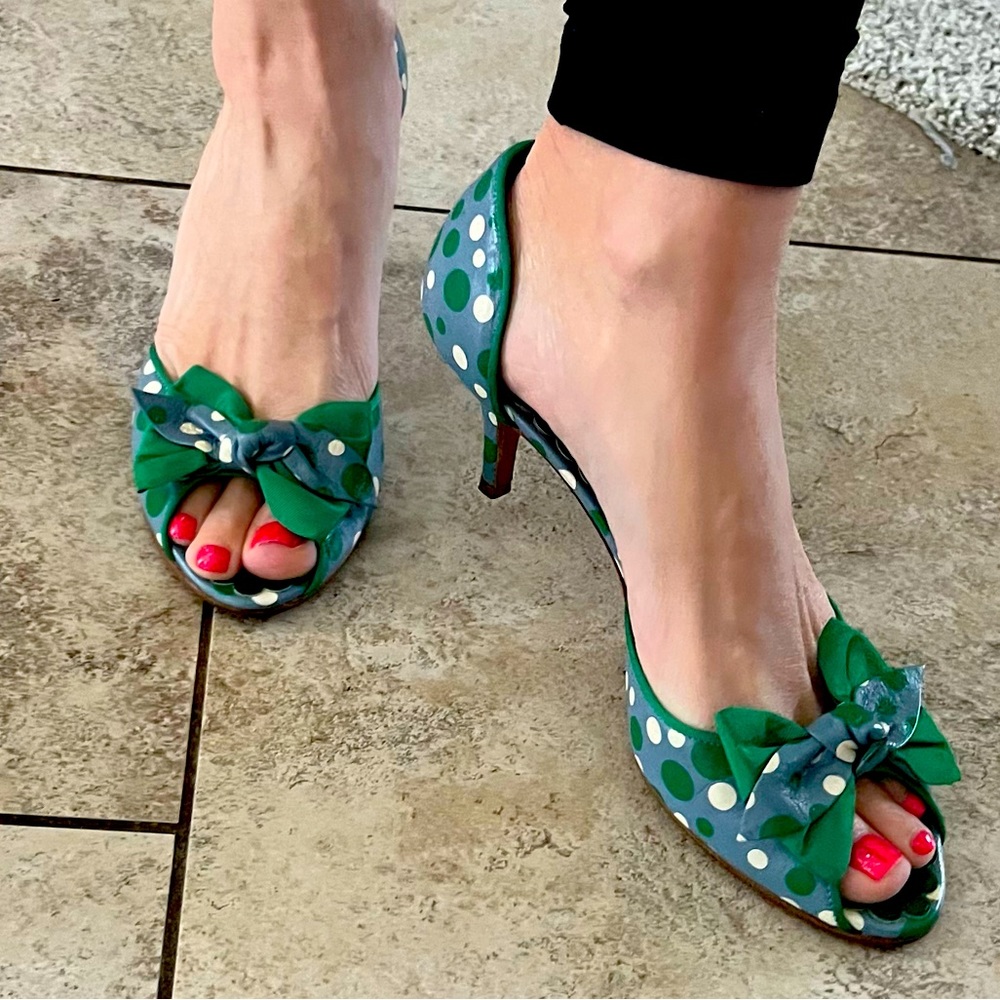 Moschino Cheap and Chic D’orsay peeptoe green & blue polka dot heels size 38